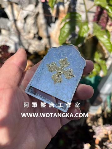 沃唐卡嘎乌盒 Ghau2933 宝顶云纹鎏金十字金刚杵嘎乌盒 实物图1